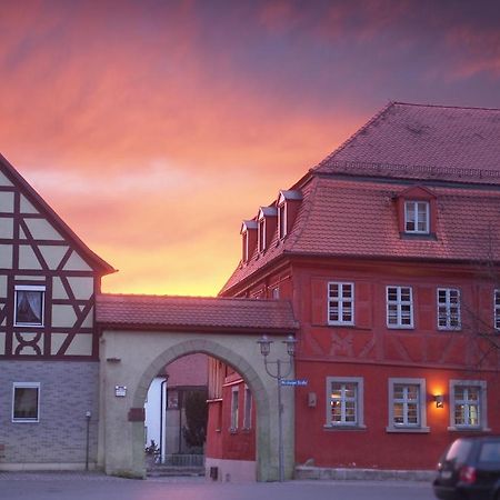 Rotes Ross Marktbergel Bagian luar foto